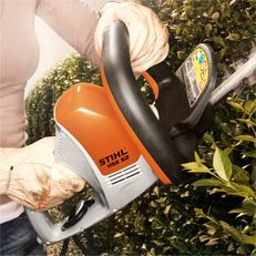 Tosasiepi Stihl HSE 42 PROMO AUTUNNO 2025 - immagine 2