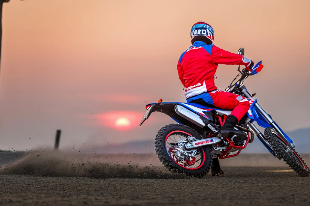 RR-125-4T-R-beta-visintin-moto_5